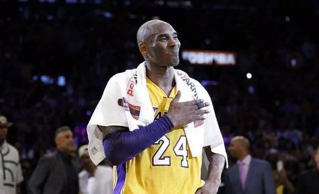 穆勒赛后晒谢场视频：感谢温哥华白浪球迷的鼎力支持（穆勒赛后发布谢场视频：致谢温哥华白浪球迷的力挺）