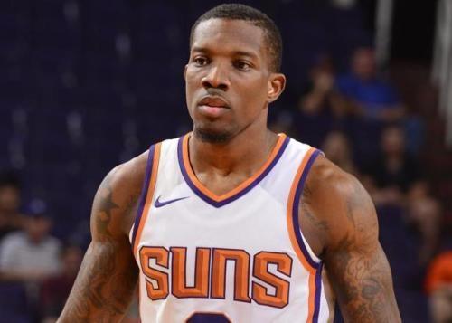 NBA焦点战：湖人主场逆转掘金,（NBA重头戏：湖人在主场逆转掘金）