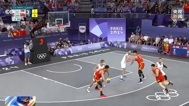 尤文跟队：加蒂扭伤膝盖，今天将接受检查（尤文队内消息：加蒂膝盖扭伤，今日接受检查）