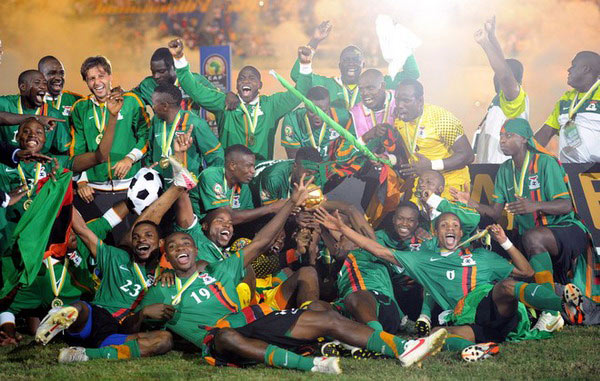 我们一起来看看超级计算机预测的英超最终得分：（揭晓超级计算机版的英超最终积分预测）