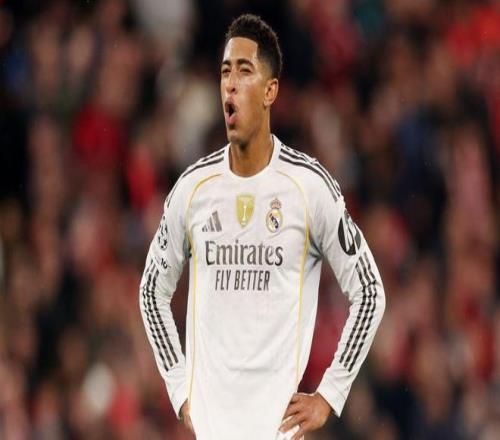 英媒盘点与主帅闹僵球员结局：小贝基恩C罗离队，希勒遭弃用